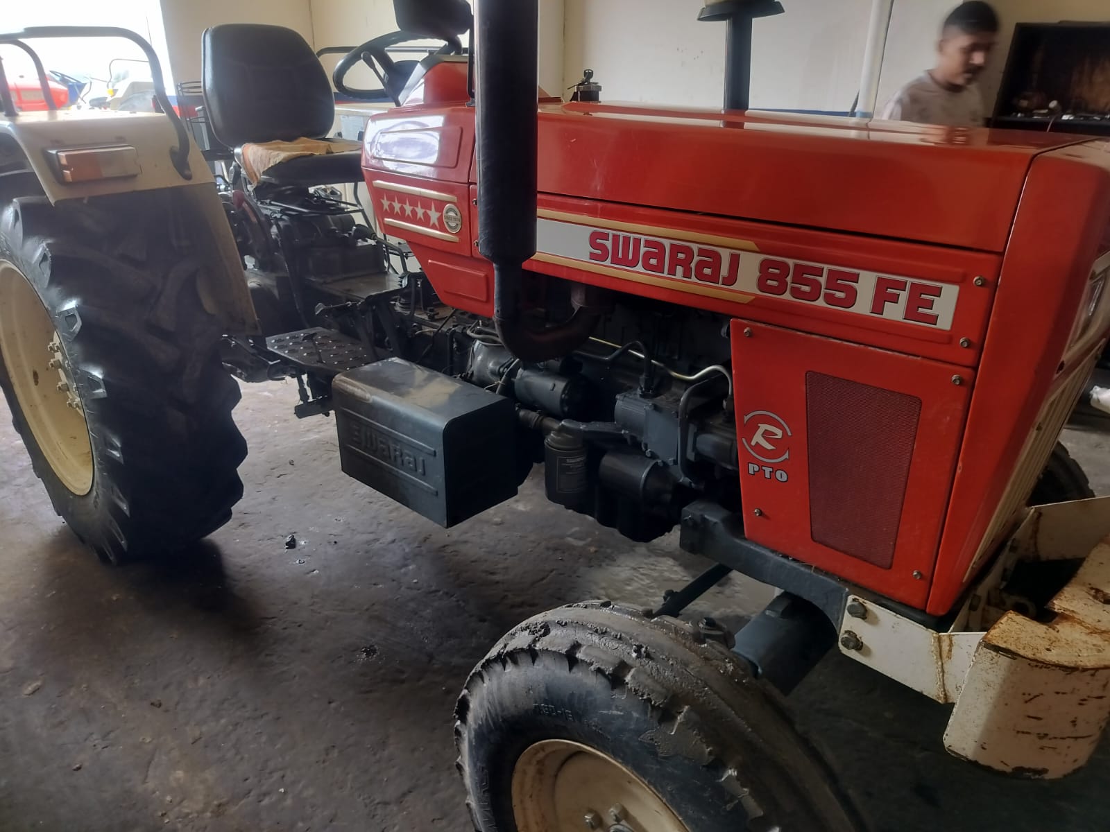 Swaraj 855 FE