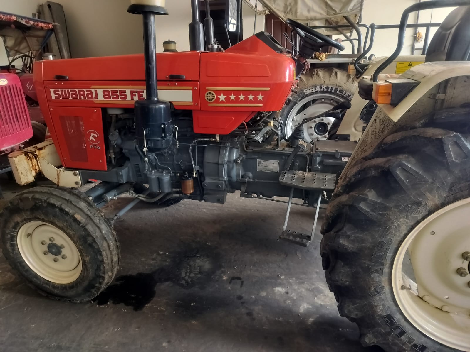 Swaraj 855 FE