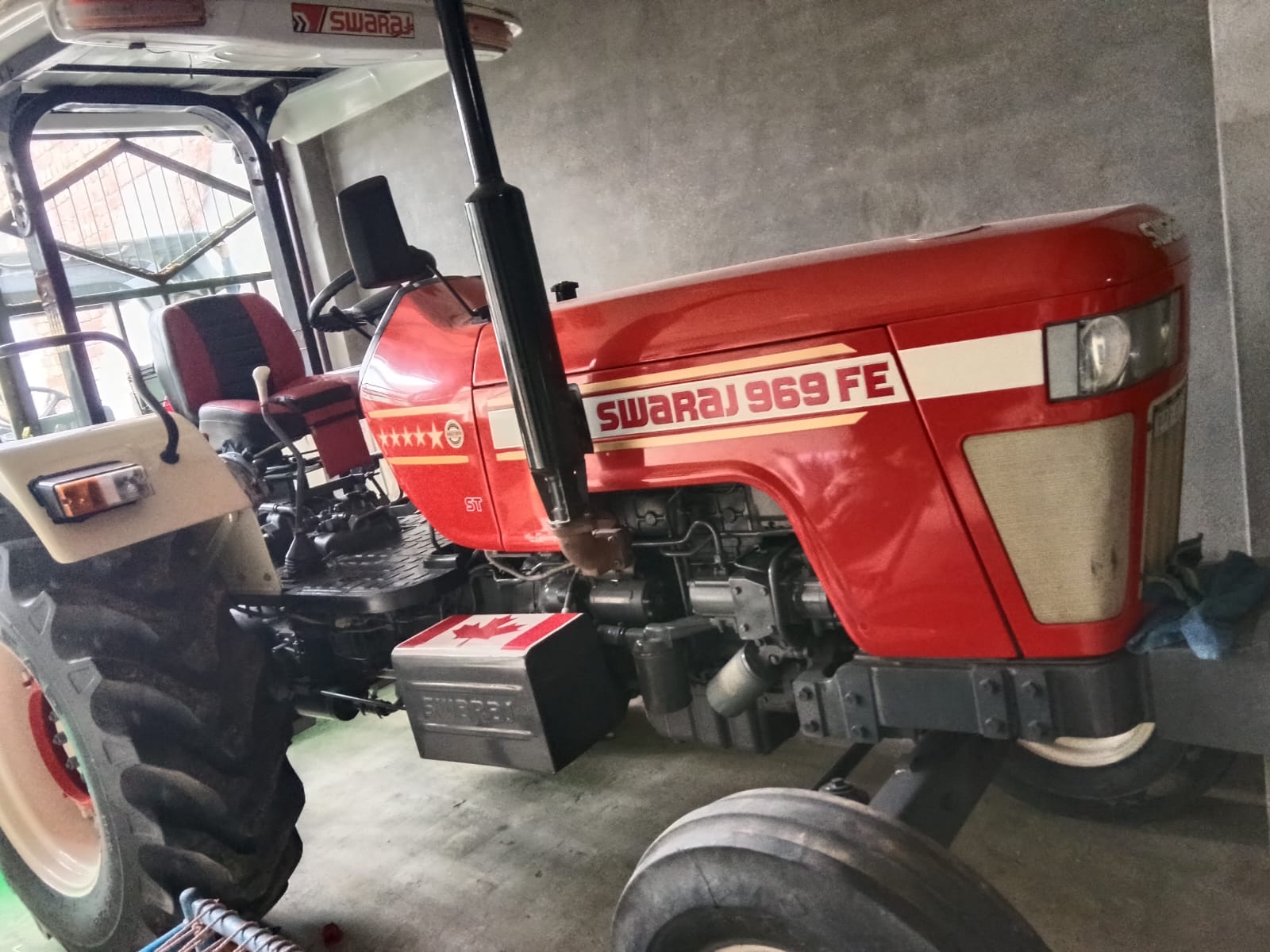 SWARAJ 969 FE